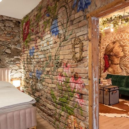 Accommodation At The Folklore Apartment Bratislava Exteriör bild